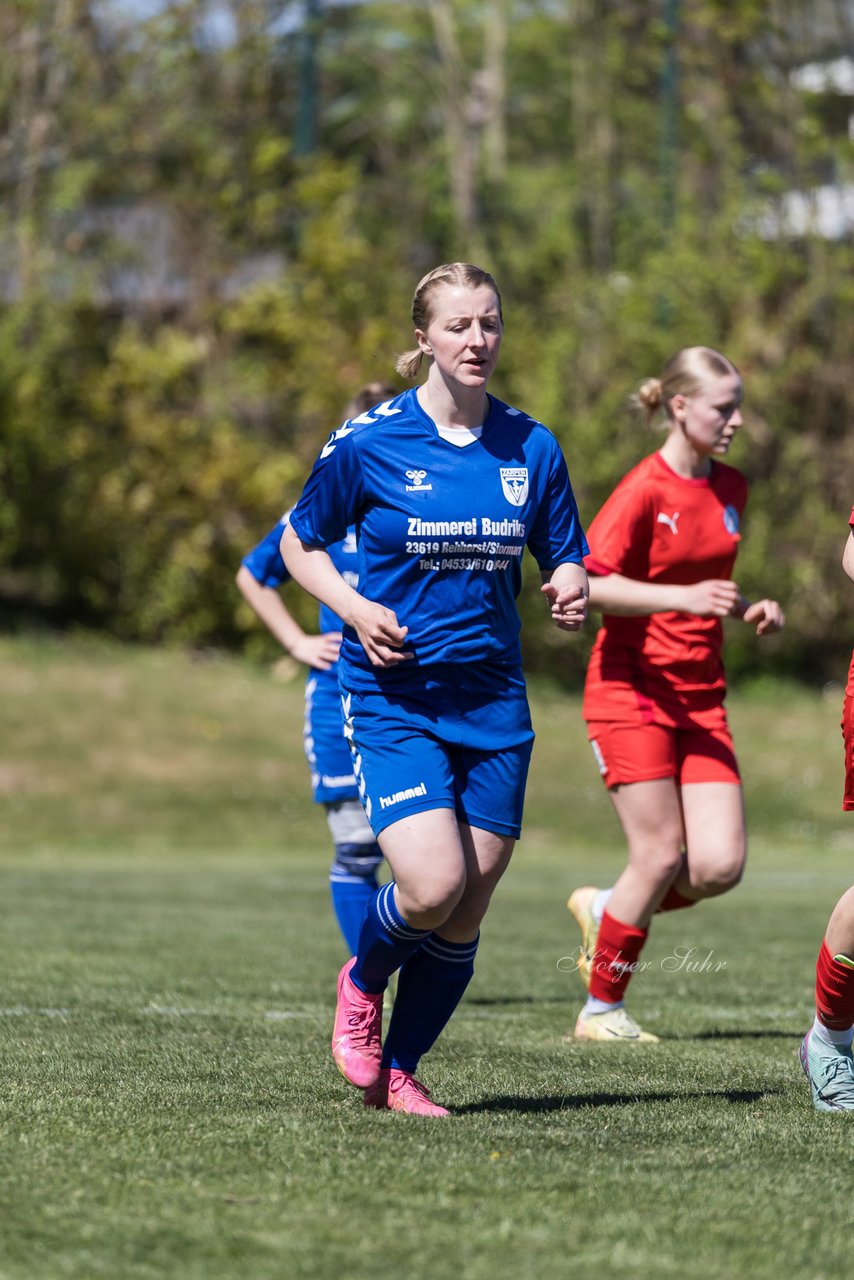 Bild 75 - F TSV Zarpen - Holstein Kiel II : Ergebnis: 2:6